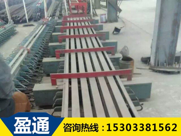 MZL480型模數(shù)式橋梁伸縮裝置.jpg MZL480型模數(shù)式橋梁伸縮裝置.jpg